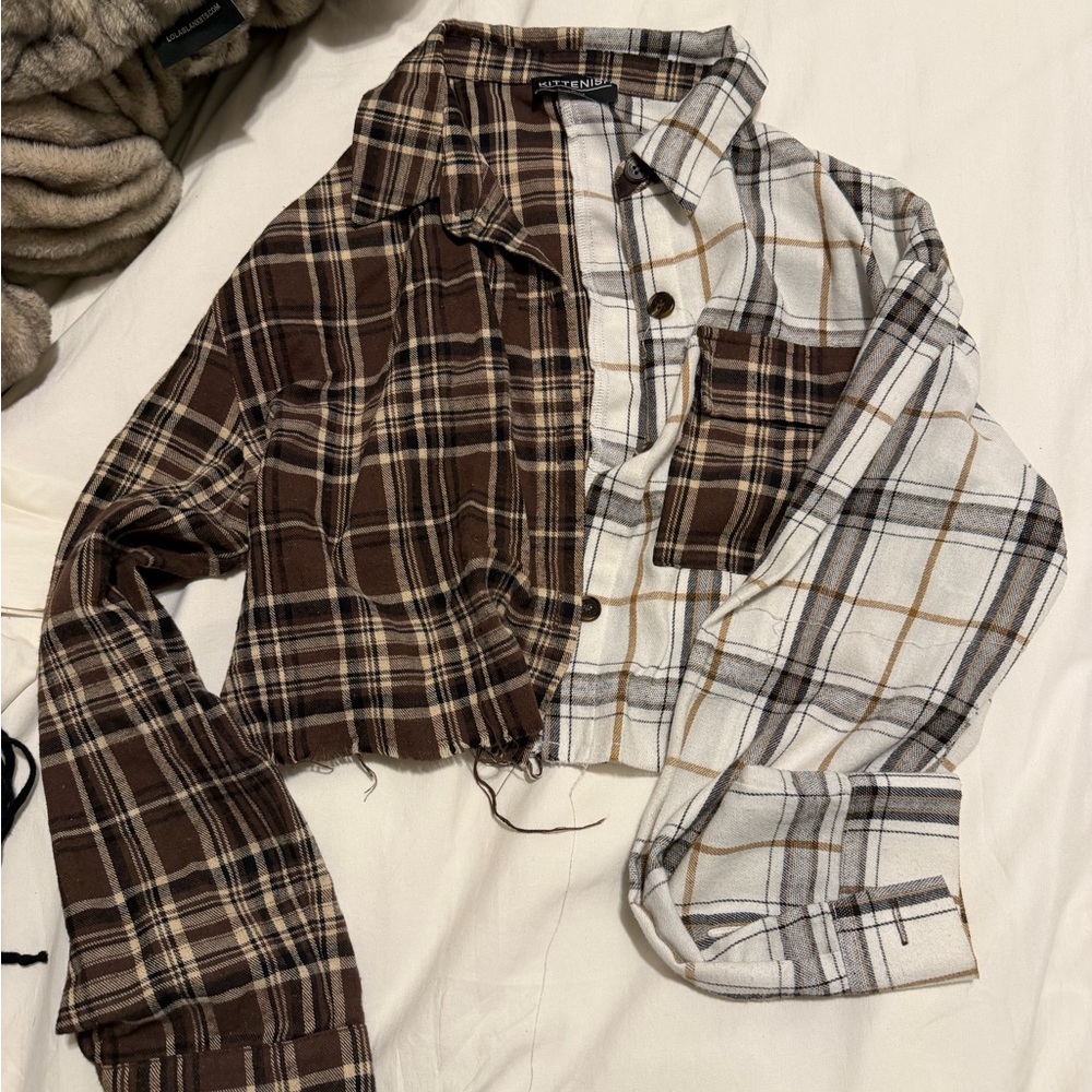 Kittenish crop flannel
